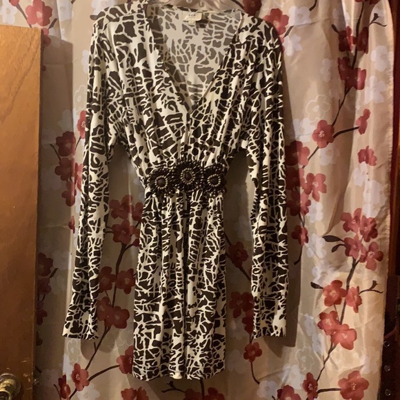 Tunic - Picture 2 of 2